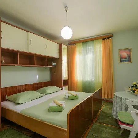 Guest house Mirjana